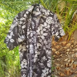 Black/brown floral mens dress shirt. (Medium)